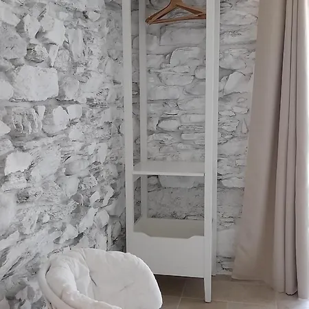 Ape Bianca - Lavanda Apartman Colico